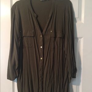 cute hunter or army green top